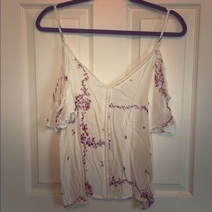 Size L, Current Air top